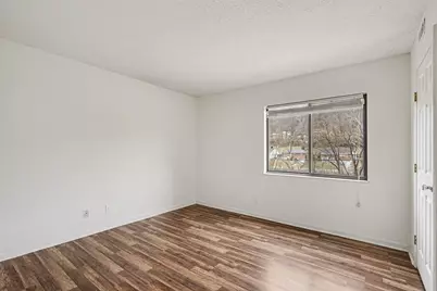 30 Woodland Hills Drive #8, Southgate, KY 41071 - Photo 7