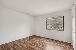 30 Woodland Hills Dr, Southgate, KY 41071 - Photo 7