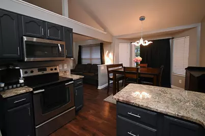 2742 Coachlight Lane, Burlington, KY 41005 - Photo 7