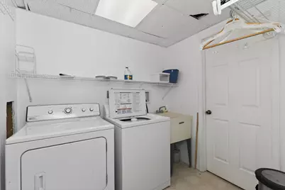 2730 Hurstland Court, Crestview Hills, KY 41017 - Photo 25