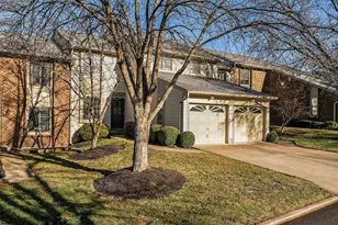 2730 Hurstland Ct, Crestview Hills, KY 41017 - Photo 1