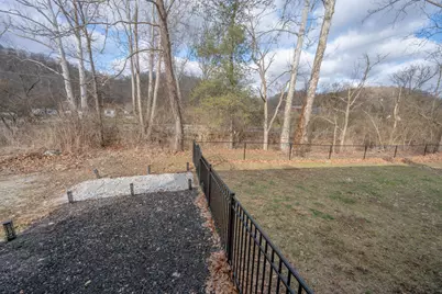 495 Pooles Creek Road, Newport, KY 41076 - Photo 7
