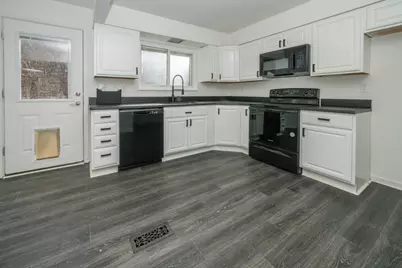 495 Pooles Creek Road, Newport, KY 41076 - Photo 11