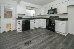 495 Pooles Creek Rd, Newport, KY 41076 - Photo 11