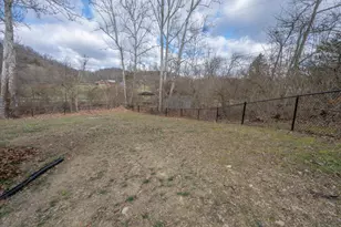 495 Pooles Creek Rd, Newport, KY 41076 - Photo 5