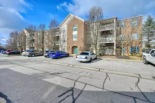 953 Mistflower Ln, Florence, KY 41042 - Photo 3