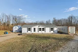 300 Pimlico Ct, Crittenden, KY 41030 - Photo 1
