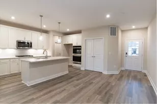 2141 Ridgeline Dr, Hebron, KY 41048 - Photo 5