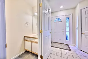 814 Rossford Run, Bellevue, KY 41073 - Photo 11