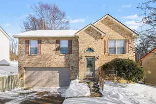 290 Brentwood Dr, Dry Ridge, KY 41035 - Photo 1