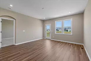 1331 Parkside Dr, Alexandria, KY 41001 - Photo 7