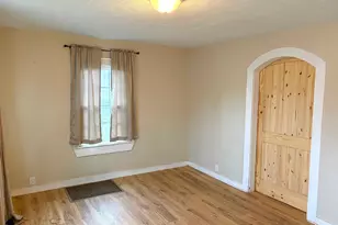 201 E Market St, Warsaw, KY 41095 - Photo 5