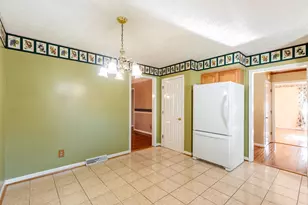 203 Buckingham Dr, Florence, KY 41042 - Photo 9