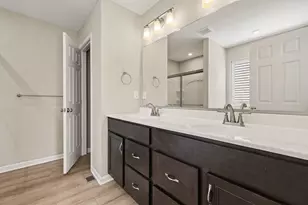 2116 Penny Ln, Hebron, KY 41048 - Photo 13