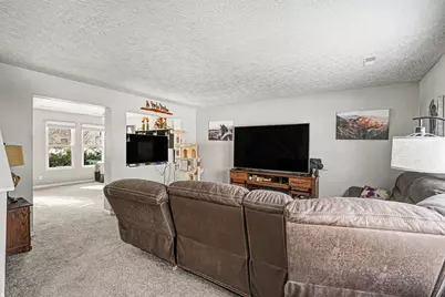 2366 Hummingbird Lane, Hebron, KY 41048 - Photo 7