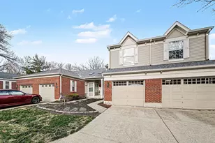 7055 Sweetwater Dr, Florence, KY 41042 - Photo 1