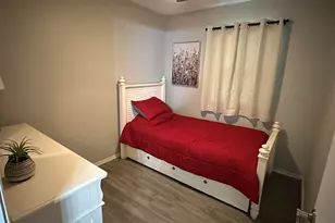 7796 Walnut Creek Dr, Florence, KY 41042 - Photo 11