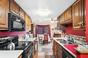 1582 Englewood Pl, Florence, KY 41042 - Photo 5