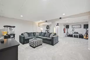 1918 Grovepointe Dr, Florence, KY 41042 - Photo 41