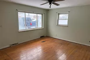 352 Rose Dr, Alexandria, KY 41001 - Photo 5