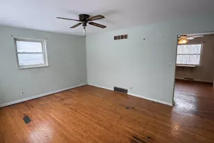 352 Rose Dr, Alexandria, KY 41001 - Photo 5