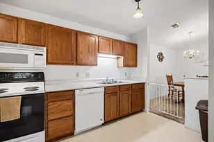 2199 Teal Briar Ln, Burlington, KY 41005 - Photo 7