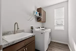 2201 Ridgeline Dr, Hebron, KY 41048 - Photo 13