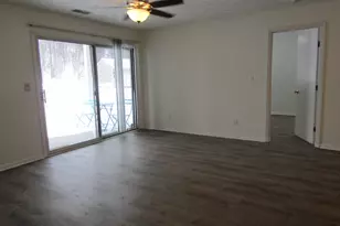 70 Creekwood Dr, Wilder, KY 41071 - Photo 3