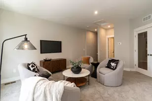 126 W 4th St, Covington, KY 41011 - Photo 35