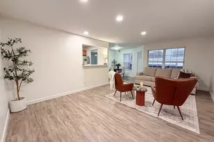 116 Dogwood Dr, Newport, KY 41076 - Photo 3