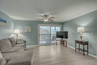 100 Creekwood Drive #8, Wilder, KY 41071 - Photo 3