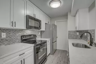 100 Creekwood Drive #8, Wilder, KY 41071 - Photo 7