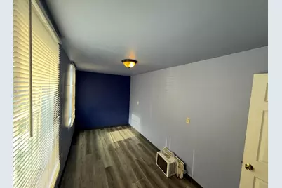 328 W Martin Luther King Jr Boulevard, Covington, KY 41011 - Photo 5