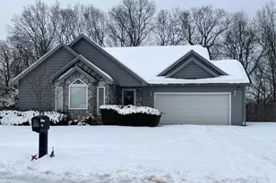 114 Mourning Dove Dr, Warsaw, KY 41095 - Photo 1