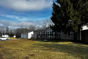 2463 Kings Ridge Rd, Carrollton, KY 41008 - Photo 3