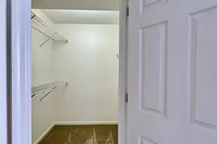 568 Cloverfield Ln, Fort Wright, KY 41011 - Photo 35