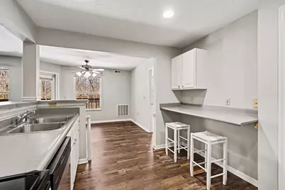 198 Langshire Court #13, Florence, KY 41042 - Photo 7