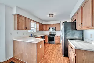 8500 Moonstone Ct, Florence, KY 41042 - Photo 5