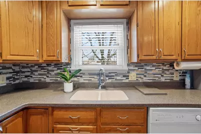 728 Meadow View Drive, Villa Hills, KY 41017 - Photo 11