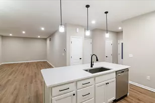 9530 Los Alos Ct, Florence, KY 41042 - Photo 5