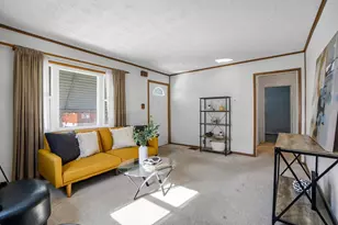 166 1/2 Sherman Ave, Fort Thomas, KY 41075 - Photo 3