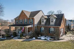 3137 Royal Windsor Dr, Edgewood, KY 41017 - Photo 1