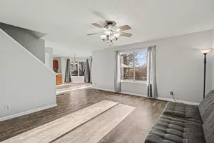 9738 Cloveridge Dr, Independence, KY 41051 - Photo 5