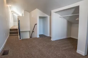 827 Dayton St, Newport, KY 41071 - Photo 17