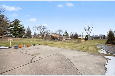 8380 Pleasant Valley Road, Florence, KY 41042 - Photo 37