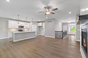 6886 Green Isle Ln, Union, KY 41091 - Photo 9