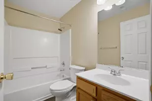 701 Napa Valley Ln, Crestview Hills, KY 41017 - Photo 17