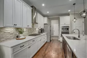 1557 Smarty Jones Ct, Union, KY 41091 - Photo 9