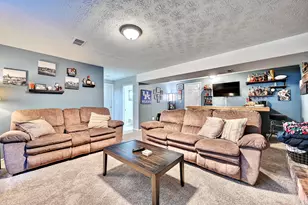 841 Niewahner Dr, Villa Hills, KY 41017 - Photo 23