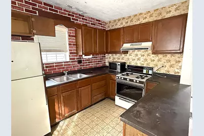 933 Highway Avenue, Covington, KY 41011 - Photo 7